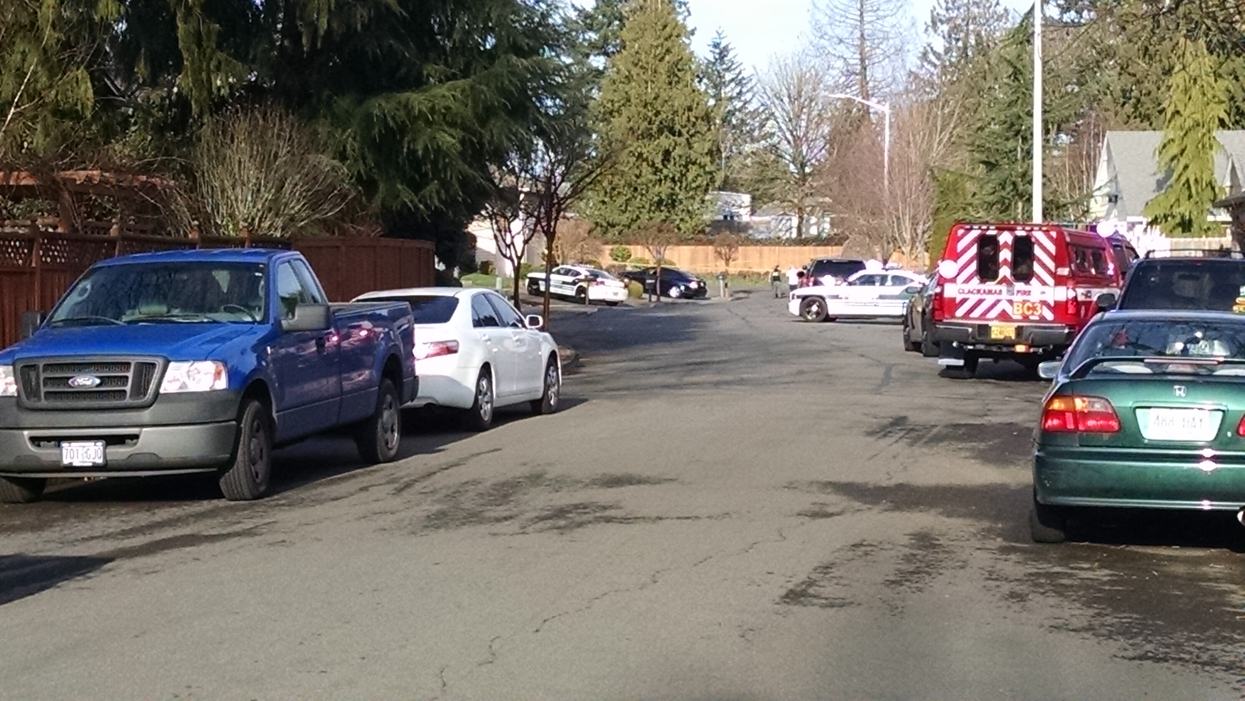 KOIN 6 News is on the scene where a woman was shot in Oregon City. January 26, 2015 (KOIN 6 News)