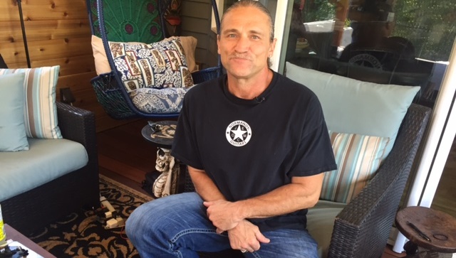 Dave Dahl in his home, August 13, 2015 (KOIN)