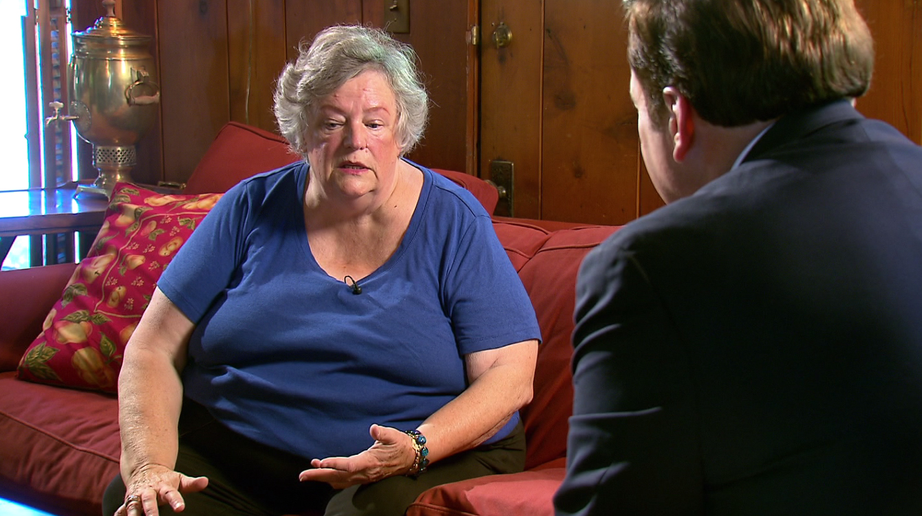 Laurie Swanson recalls her encounter with an 11-year-old girl in a Safeway bathroom. (KOIN)