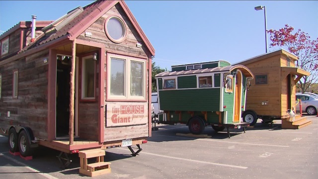 tiny houses 04172015_146098