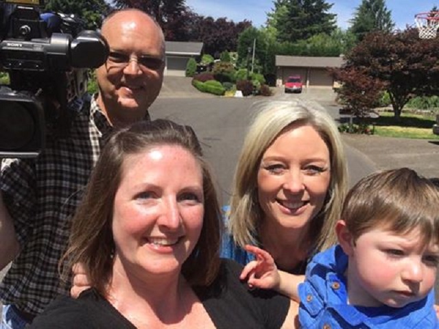 (L-R) KOIN photojournalist, Amy Ottaway, KOIN 6 News reporter Amy Frazier, Dylan Ottaway, May 13, 2016 (Facebook)