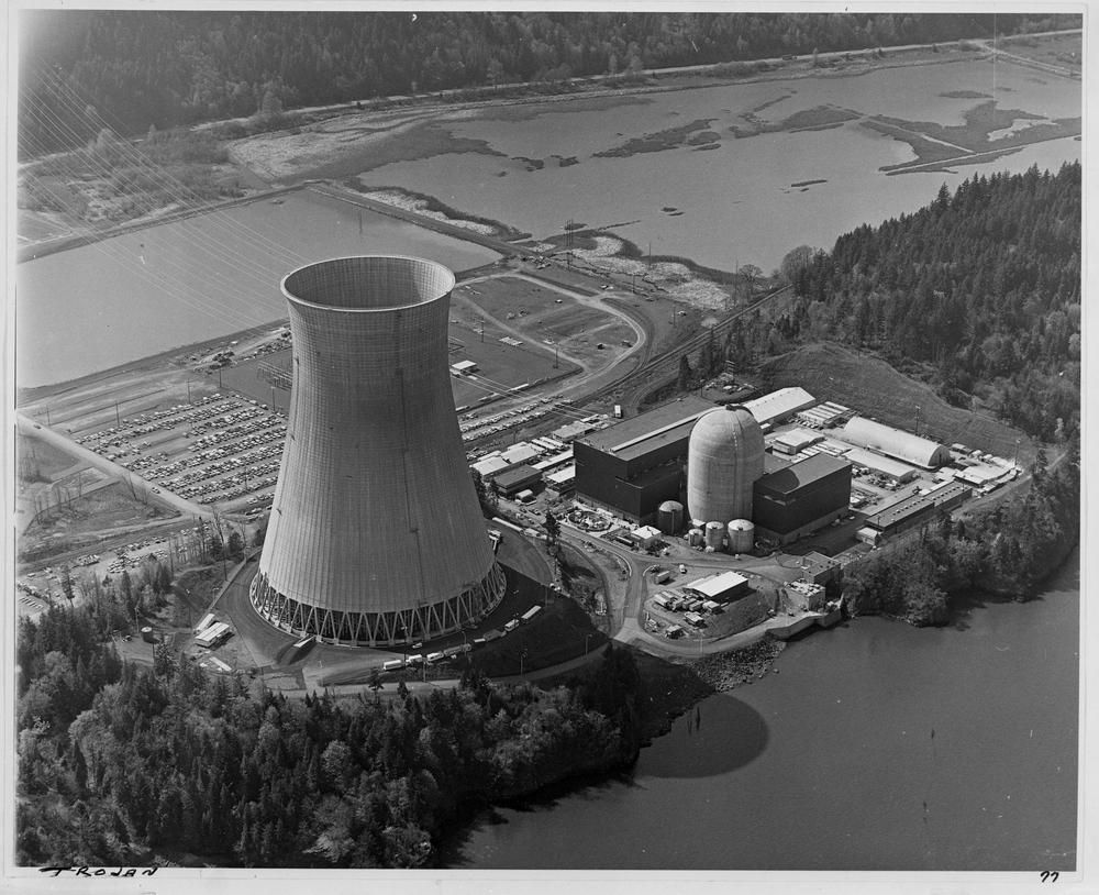 The Trojan Nuclear Power Plant in 1978 (Oregon Encyclopedia/Oregon Historial Society)