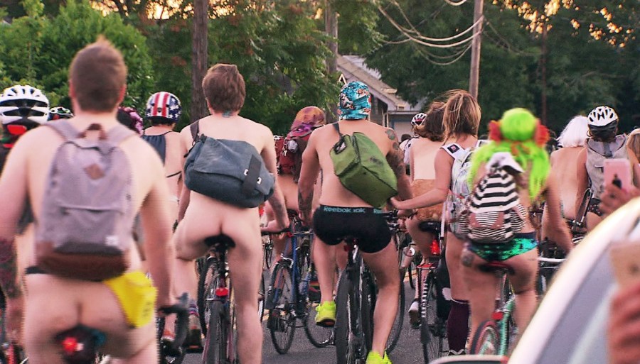 naked bike ride_320706