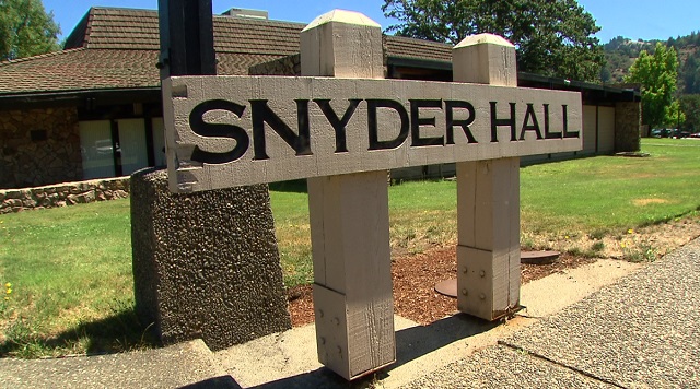 Snyder Hall on the campus of Umpqua Community College in Roseburg, July 2016 (KOIN)