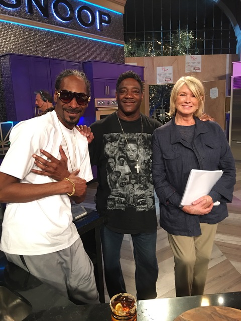 Reo Varnado (center)
 with Snoop Dogg and Martha Stewart.
(Courtesy of Reo Varnado)