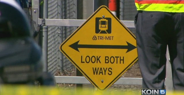 A pedestrian was killed hit by a MAX train at this crossing in Beaverton, June 5, 2017 (KOIN)