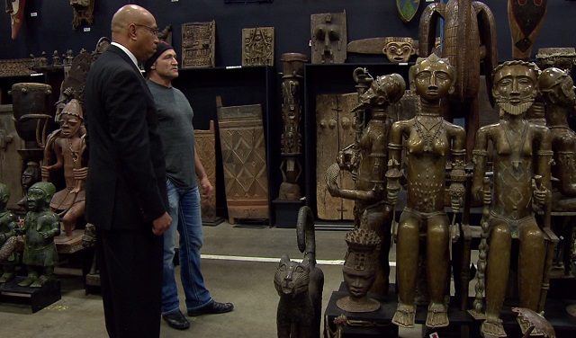 Dave Dahl, the founder of Dave's Killer Bread (pictured here with KOIN 6's Ken Boddie), has one of the largest African Art collections on the West Coast, December 4, 2017. (KOIN)