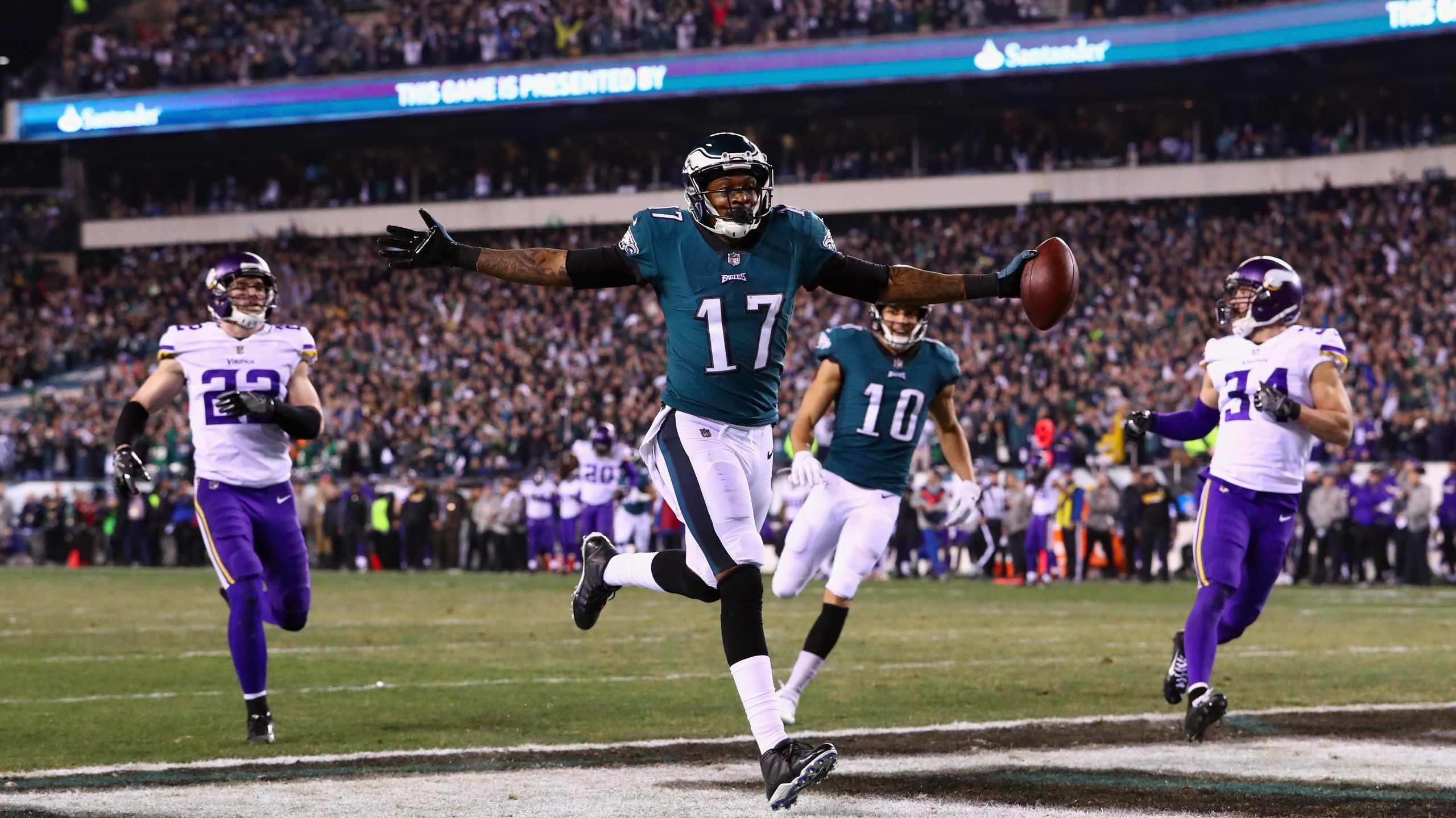 775103987SR00159_NFC_Champi_1516634905601