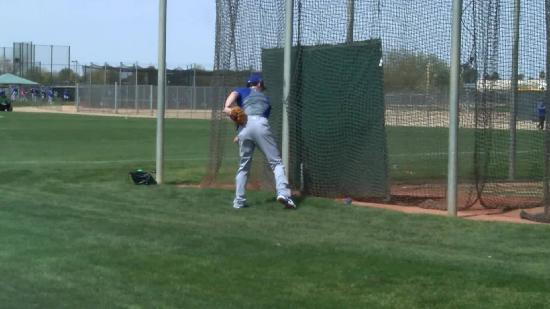 Tim_Lincecum_arrives_at_Rangers_camp_0_20180307222943