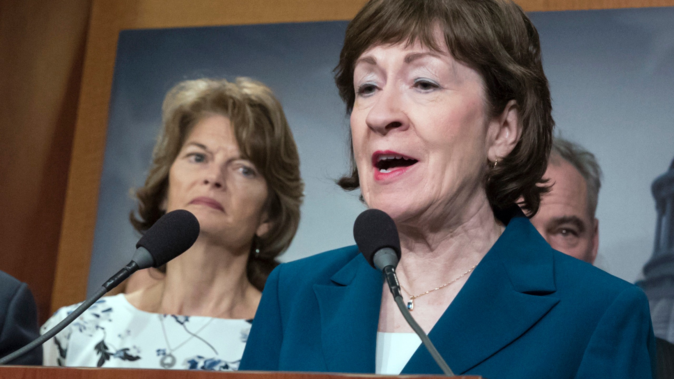 Trump_Supreme_Court_98265-159532.jpg98310989