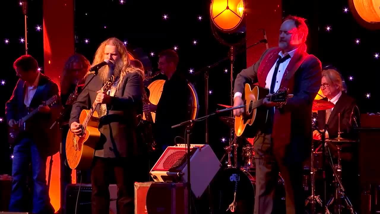 _Heaven__wins_Song_of_the_Year_from_SESA_6_20181113040300-873703986