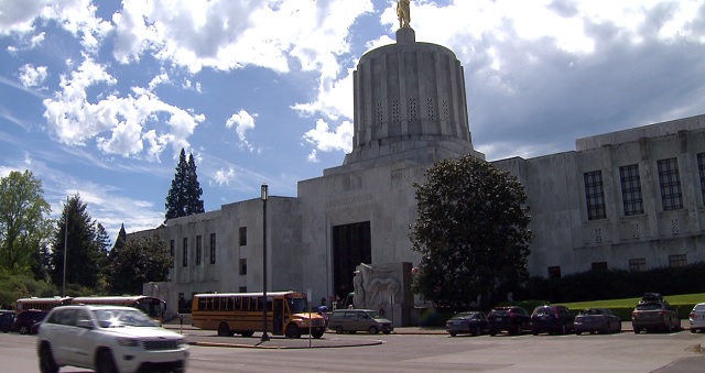 generic-oregon-state-capitol-a-05042017_1517237774987.jpg