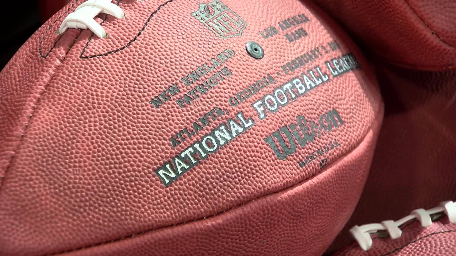 Making_NFL_game_balls_0_20190201150508