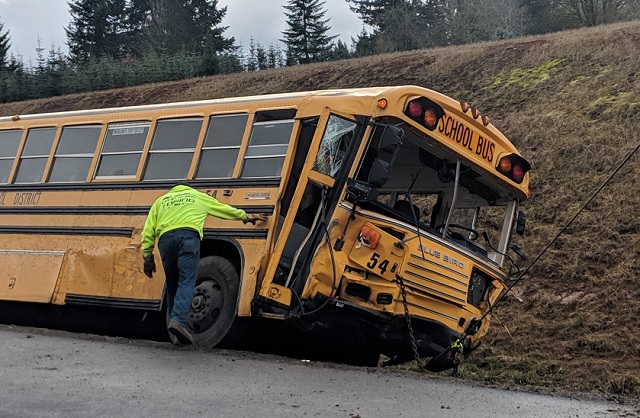 boring highway 26 crash bus_1552415090766.jpg.jpg