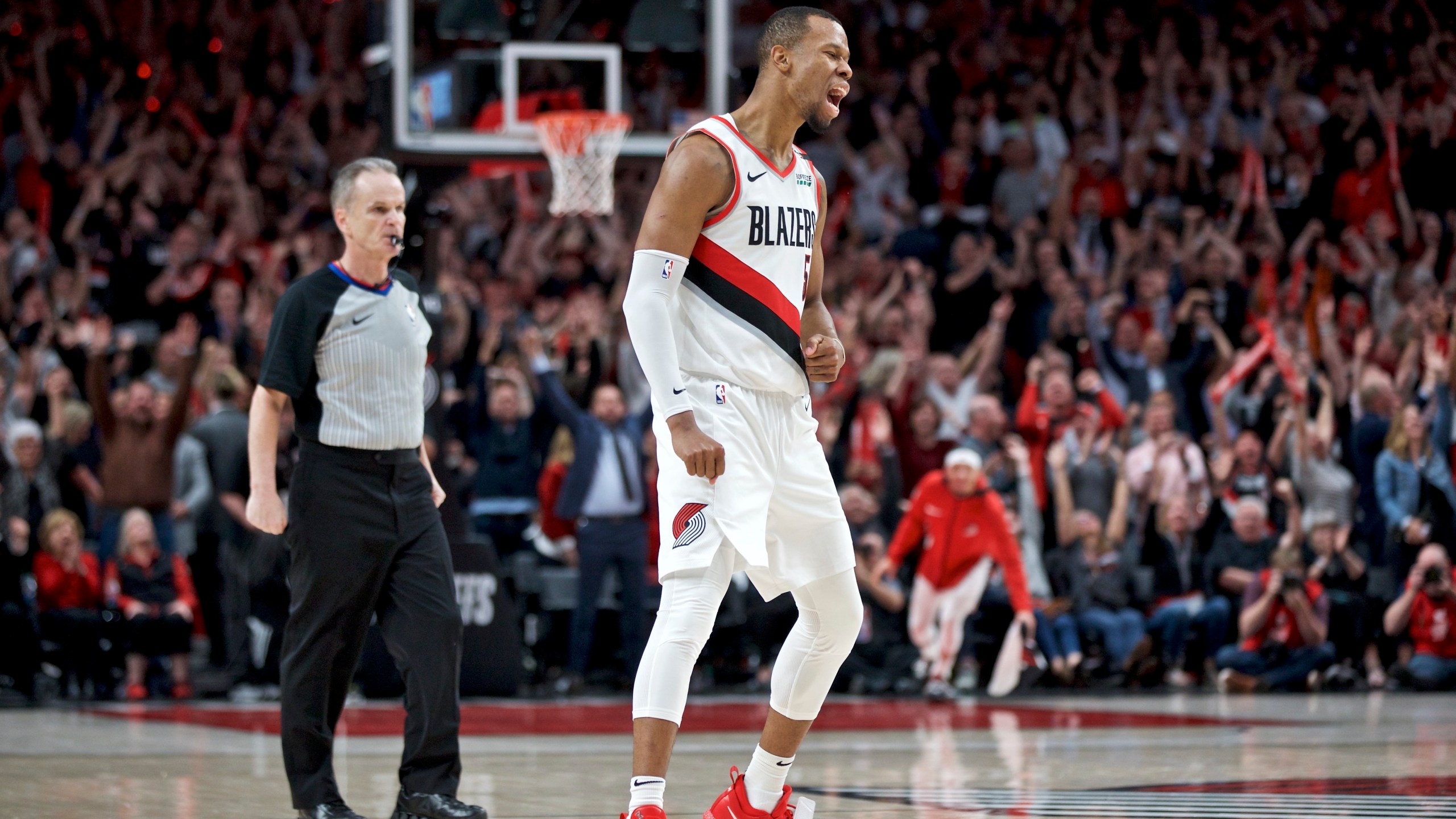 Nuggets_Trail_Blazers_Basketball_53106-159532.jpg41427119