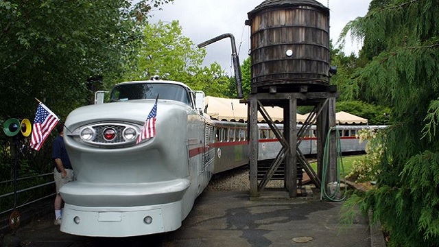 oregon zoo train 05282019_1559100237073.jpg.jpg