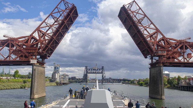 Portland Fleet Week Navy viewpoint bridge lift 06062019_1559886917147.jpg.jpg