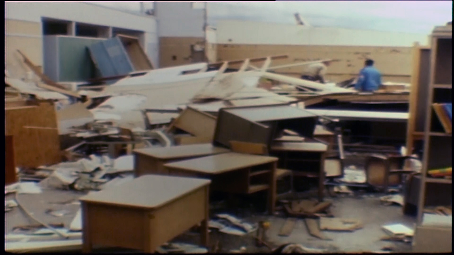 Tornado hits Portland, OR and Vancouver, WA on April 5, 1972