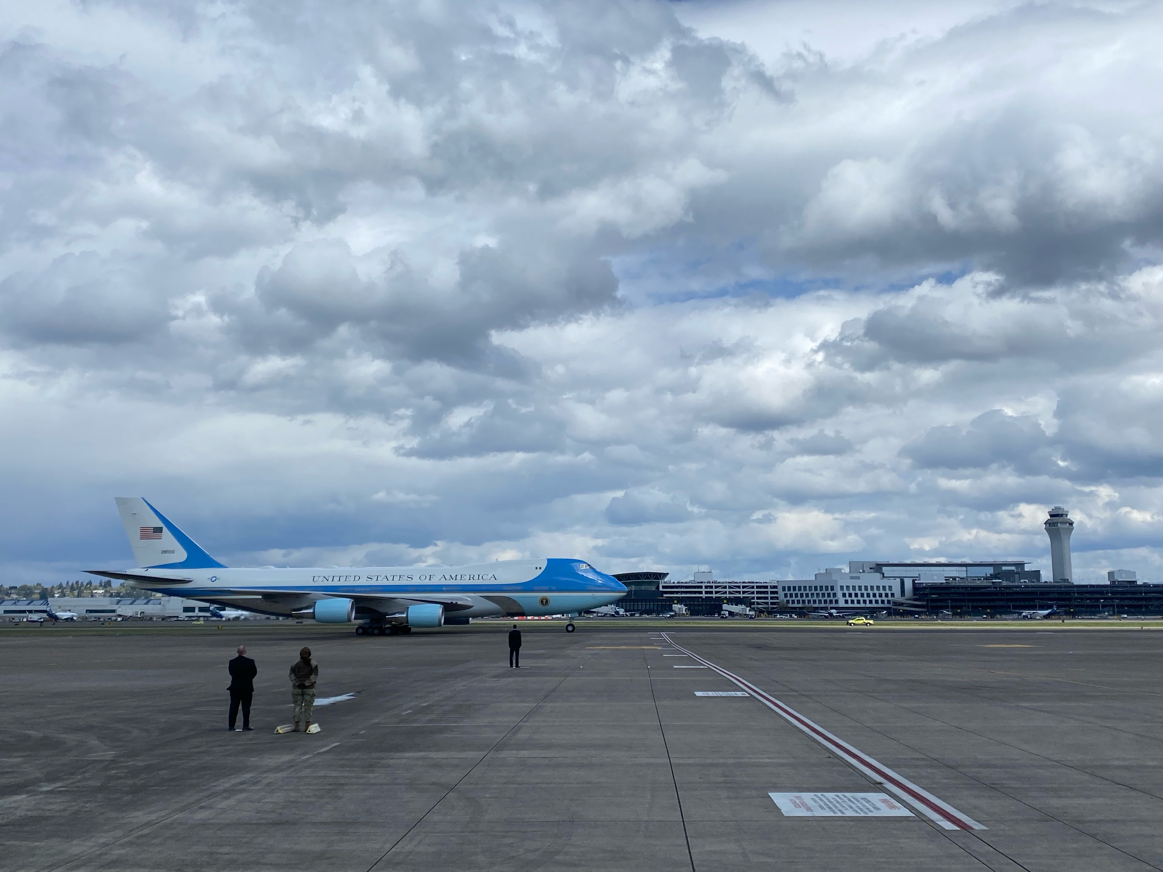 Live Blog: President Biden arrives in Portland to talk infrastructure, raise money