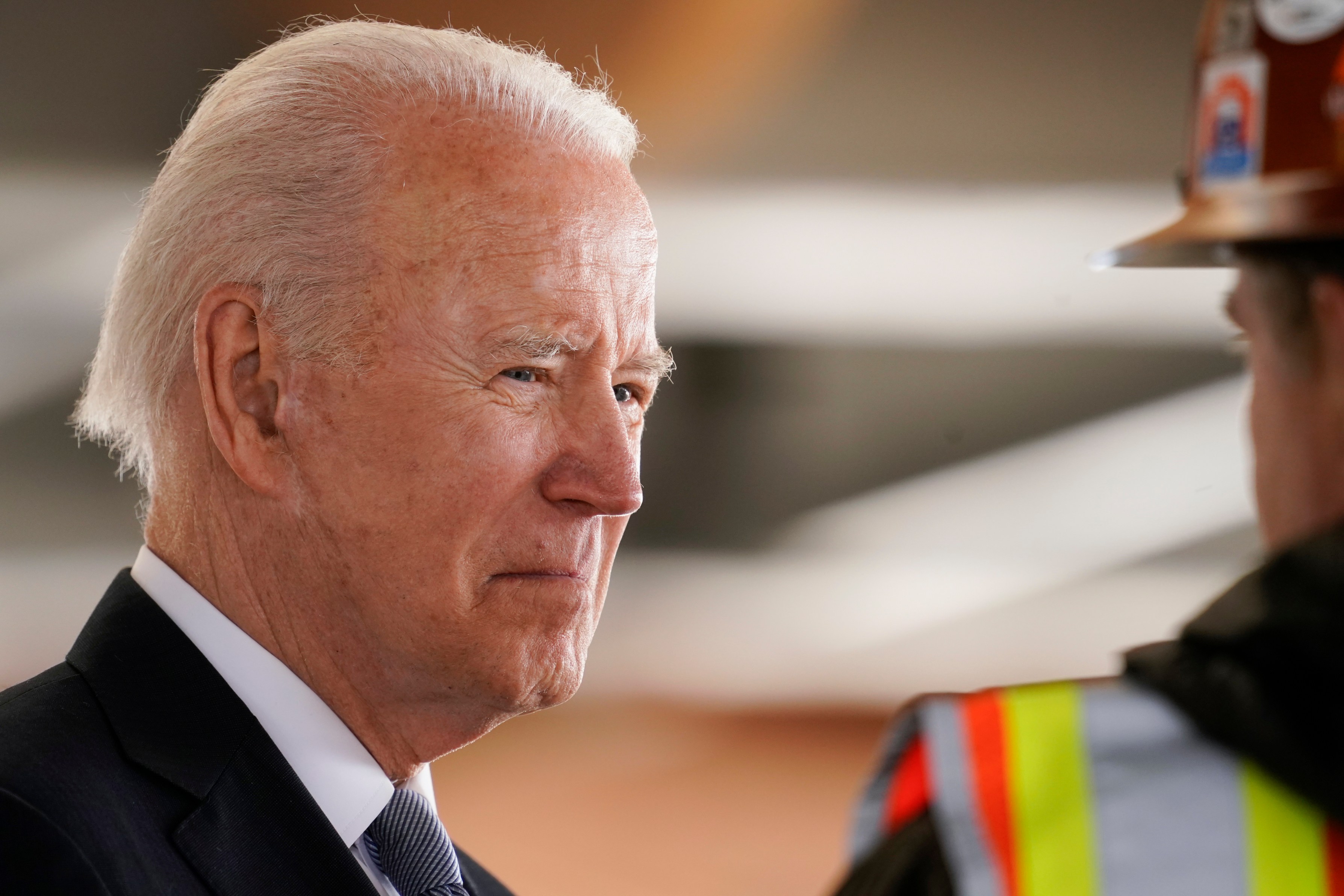 Live Blog: President Biden arrives in Portland to talk infrastructure, raise money