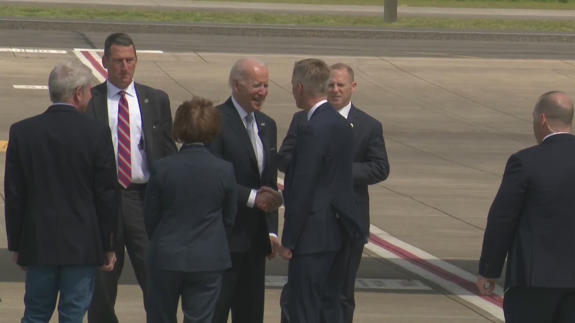 Live Blog: President Biden arrives in Portland to talk infrastructure, raise money