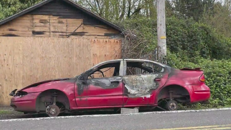 Series of fires under investigation in NE Portland, information sought