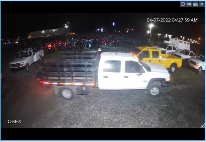 Police are seeking the public’s help finding a suspect who was caught on video stealing a flatbed truck from an equipment yard in Woodland early Thursday morning.