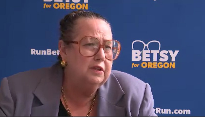 Oregon gubernatorial candidate Betsy Johnson at her campaign office in Portland, June 28, 2022 (KOIN)