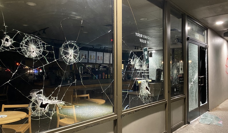 About 200 people marched from Grant Park down Sandy Boulevard in Portland and smashed windows ostensibly in support of abortion rights, June 25, 2022 (KOIN)