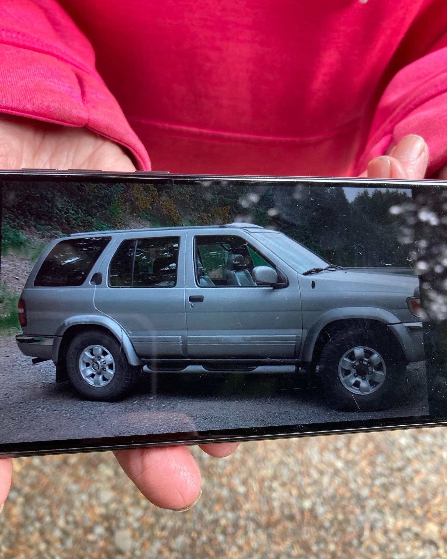 A man and woman are sought in Tillamook County after authorities say they stole a vehicle with a dog inside on Sunday.