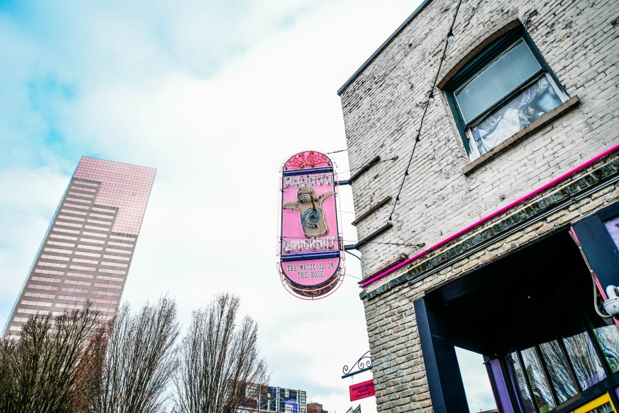 Voodoo Doughnut Old Town store