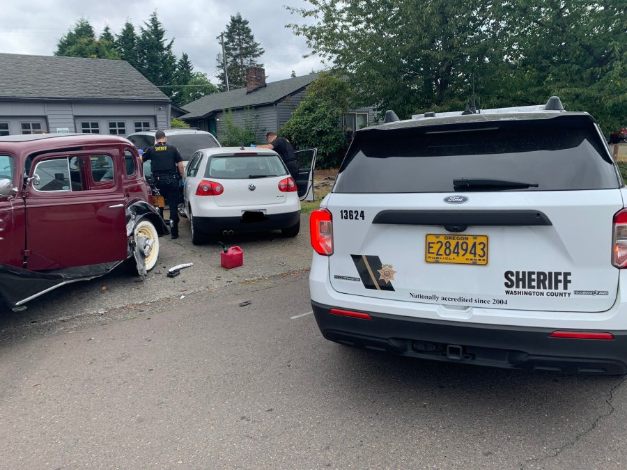 Washington County Sheriff's Office: Suspect flees from stolen car crash, possibly armed