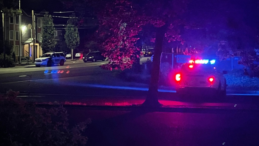 Tigard police in standoff with armed, barricaded person