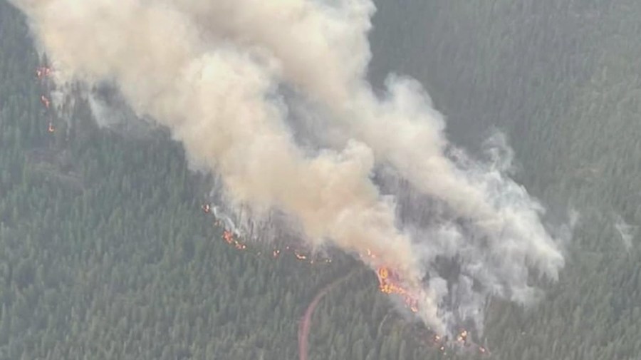 The Windigo Fire spread to 1,500 acres on Monday, August 1, 2022