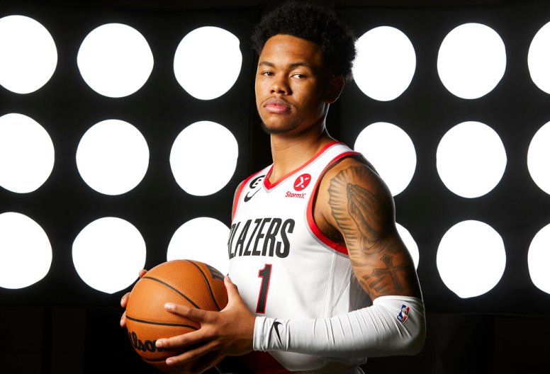 Portland Trail Blazers guard Anfernee Simons poses for a portrait during the NBA basketball team's media day in Portland, Ore., Monday, Sept. 26, 2022. (AP Photo/Craig Mitchelldyer)