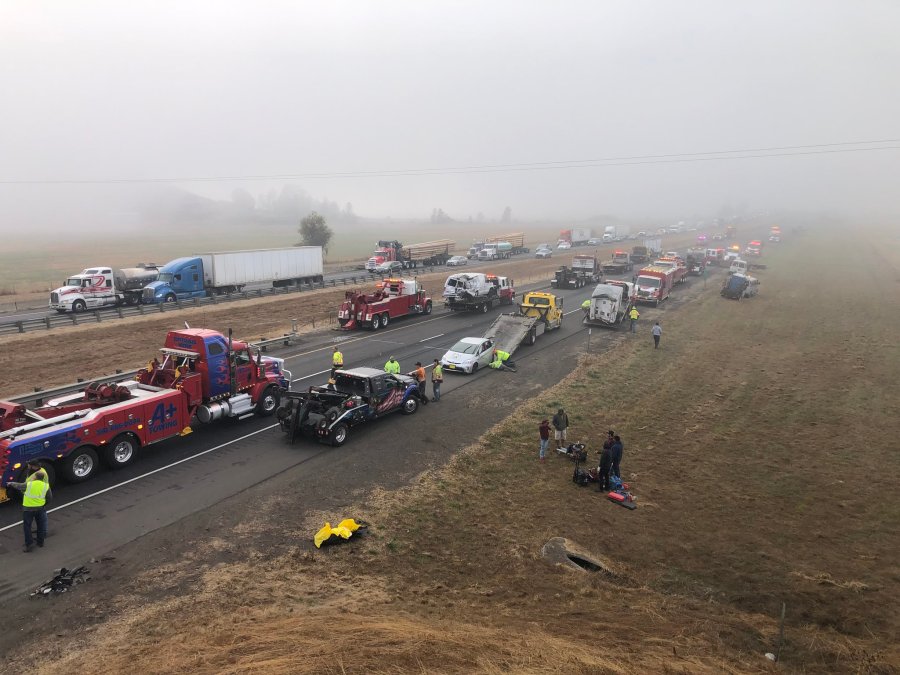 I-5 crash in Linn County, OR crash involves over 60 vehicles; 1 dead