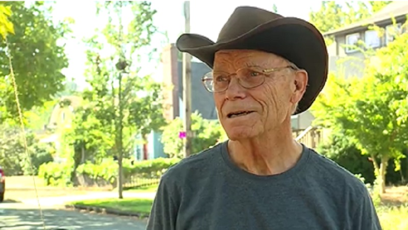 Roseway neighborhood resident Bruce Humberstone had the tires on his car slashed, October 2, 2022 (KOIN)