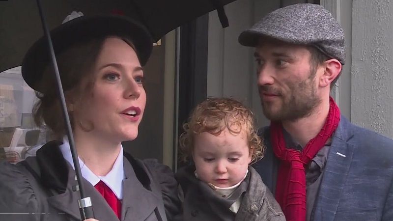 "Mary Poppins" (aka Brooke) and her family at Multnomah Village in Portland on Halloween, October 31, 2022 (KOIN)