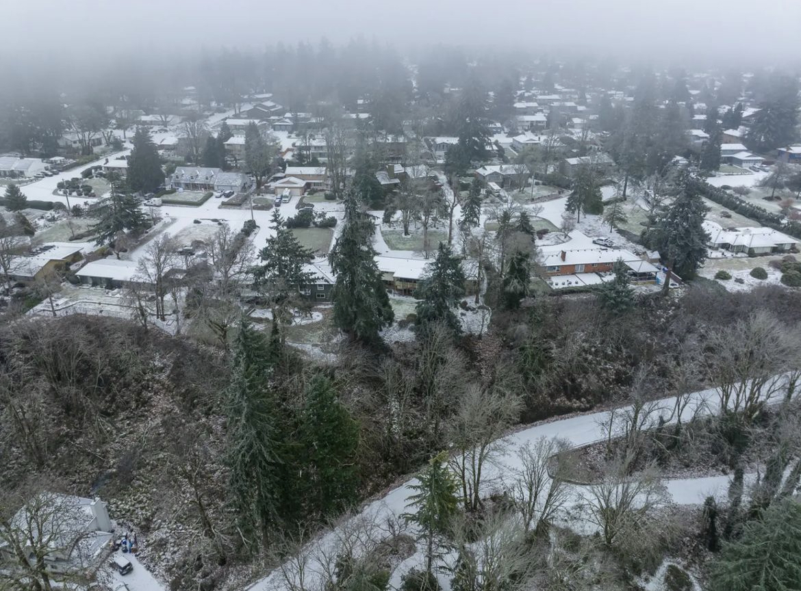 PHOTOS: Portland, OR winter storm leaves its mark on the region