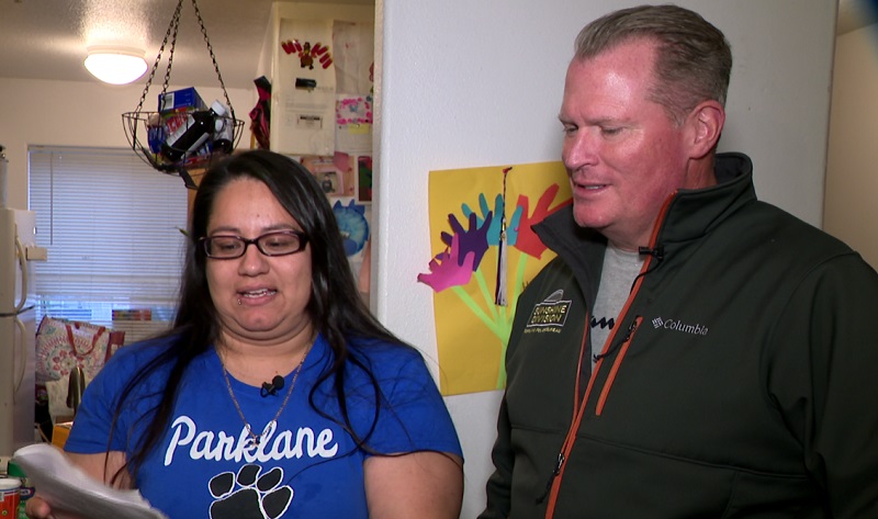 Crystal Chavez and PPB Officer Matt Tobey have become friends through Sunshine Division, November 2022 (KOIN)