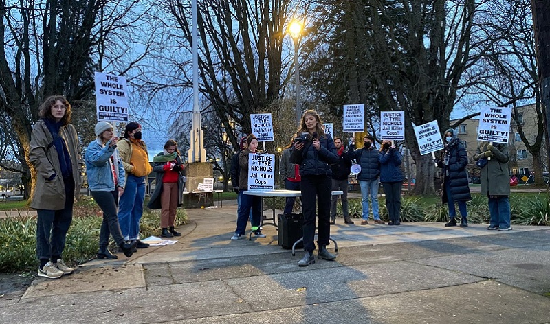 A small group of protesters gathered at Dawson Park in North Portland over the death of Tyre Nichols in Memphis, January 28, 2023 (KOIN)