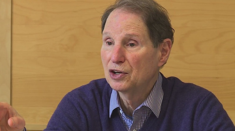 Oregon Sen. Ron Wyden, January 10, 2023 (KOIN)