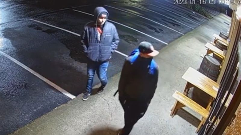 Two men seen outside Pho Thap Pa prior to the burglary on Monday, Jan. 17, 2023