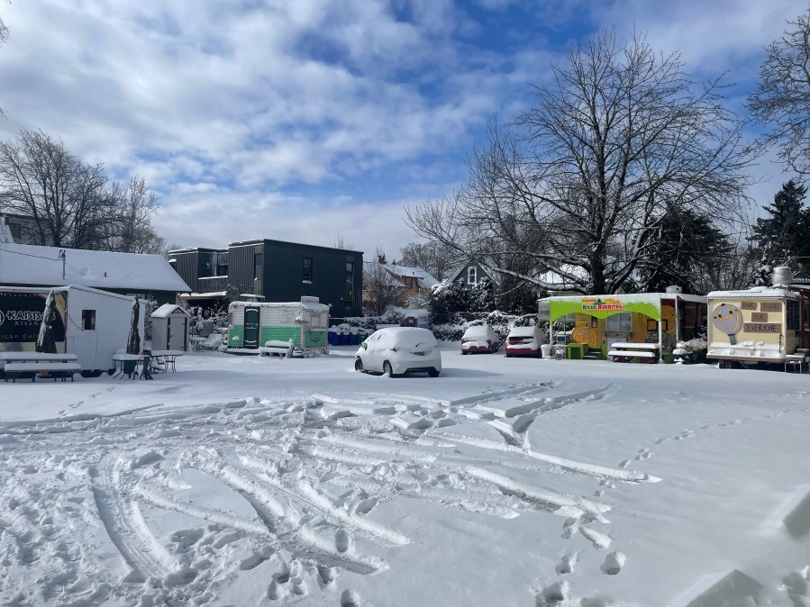 NE Portland food cart pod snow (KOIN)