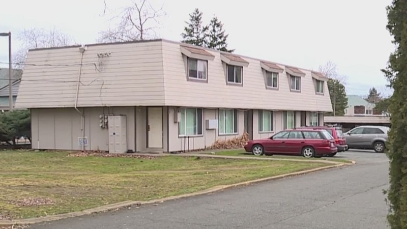 La Hacienda Apartments in Southeast Portland, February 20, 2023 (KOIN)