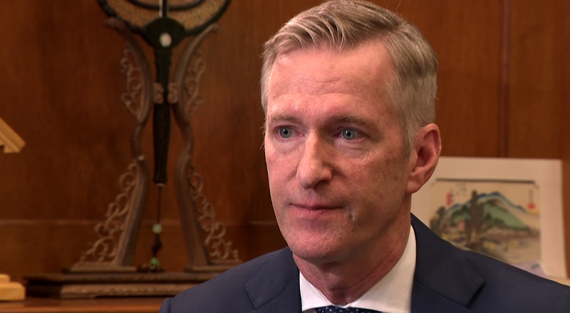 Portland Mayor Ted Wheeler in his office, January 27, 2023 (KOIN)