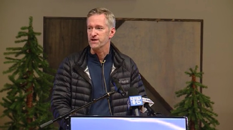 Portland Mayor Ted Wheeler at a Montavilla Town Hall about a Safe Park Village, March 18, 2023 (KOIN)