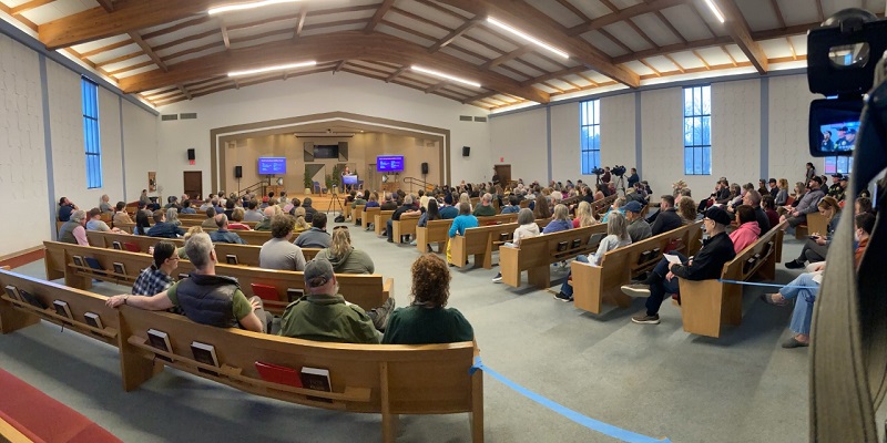 Dozens of people in the Montavilla neighborhood of Portland attended a town hall on a Safe Rest Village location, March 18, 2023 (KOIN)