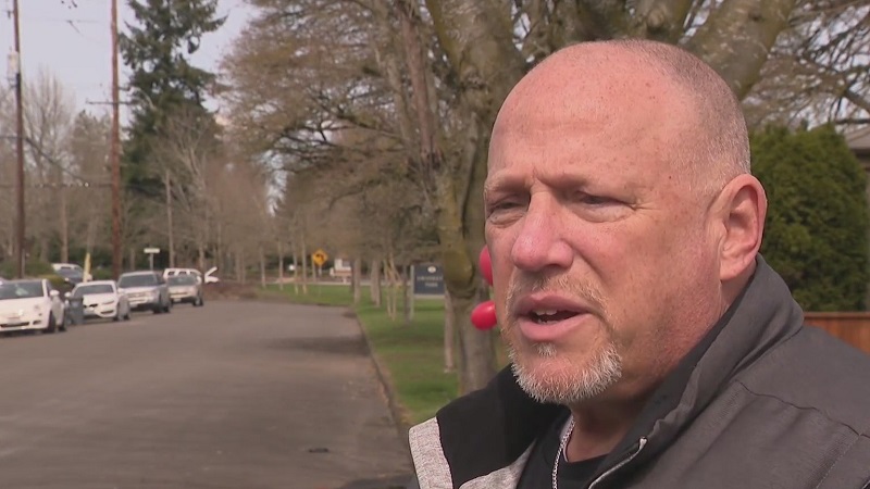 Sam Sachs, the founder of the No Hate Zone, at a shooting scene in North Portland, March 27, 2023 (KOIN)