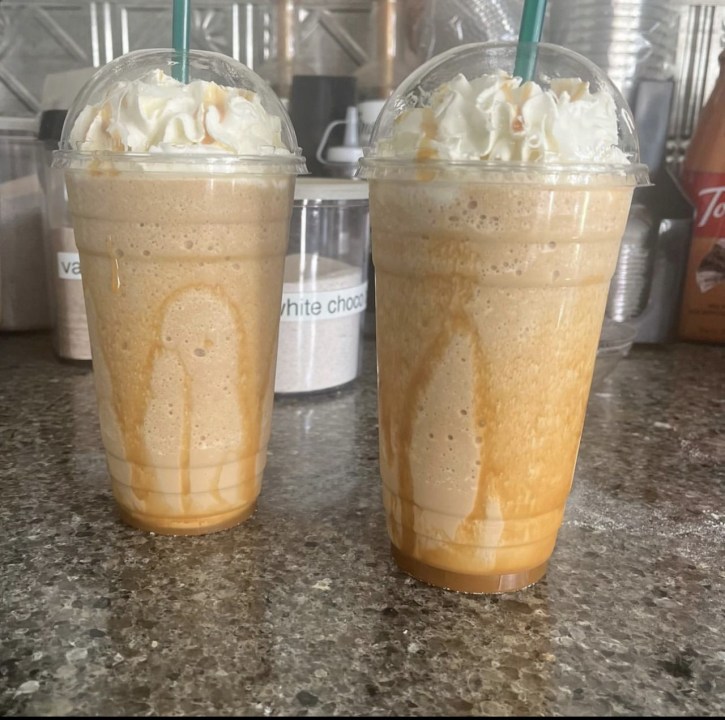 Lottie's blended beverage